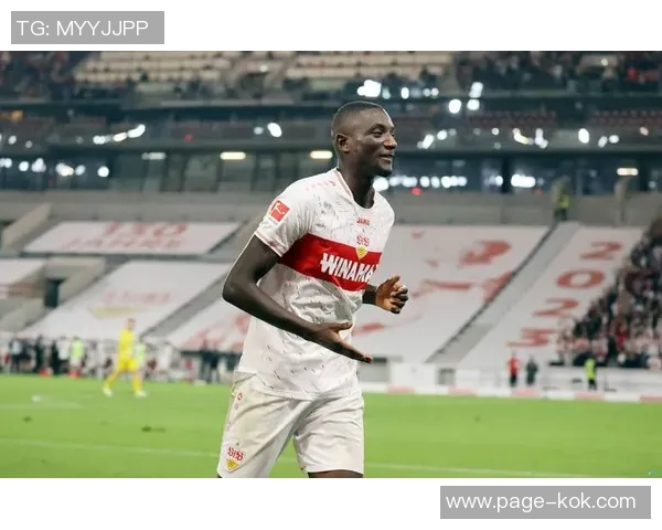 巴萨关注多特前锋吉拉西明夏解约金降至5000万欧元