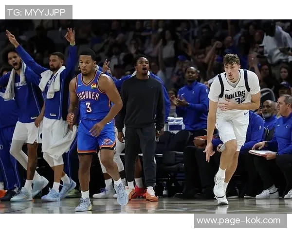 弗拉格称赞浓眉对球队的重要性享受与他无球配合的乐趣